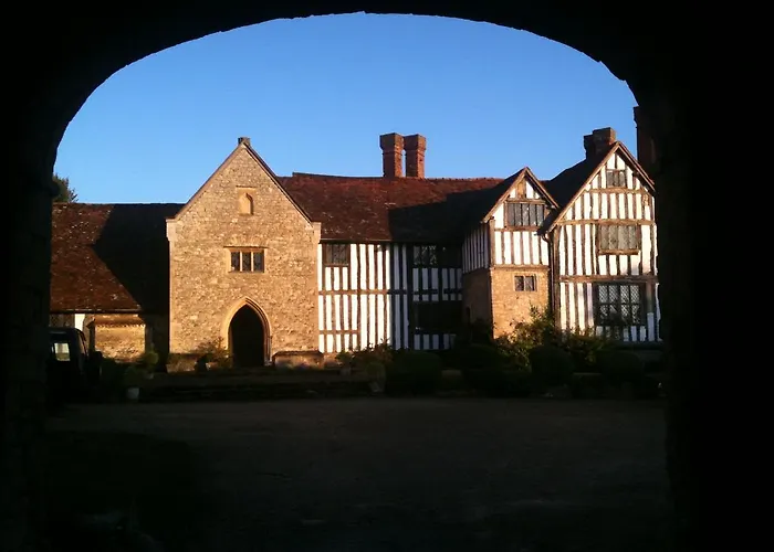Long Crendon Manor B&B